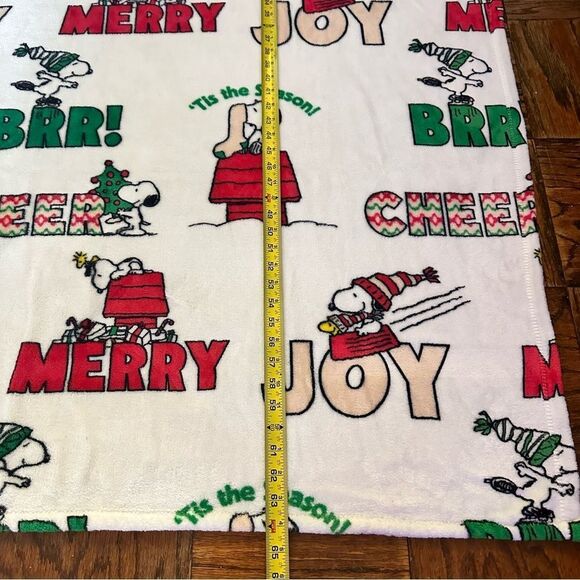Peanuts Snoopy fleece Throw Blanket “Merry & Joy” - Picture 3 of 7